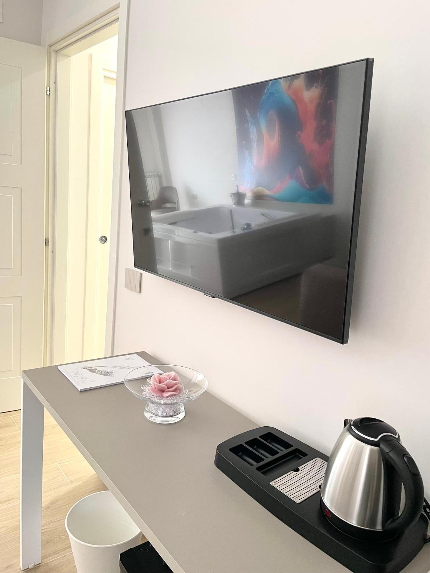 Colombo Suite Cassino Eksteriør bilde