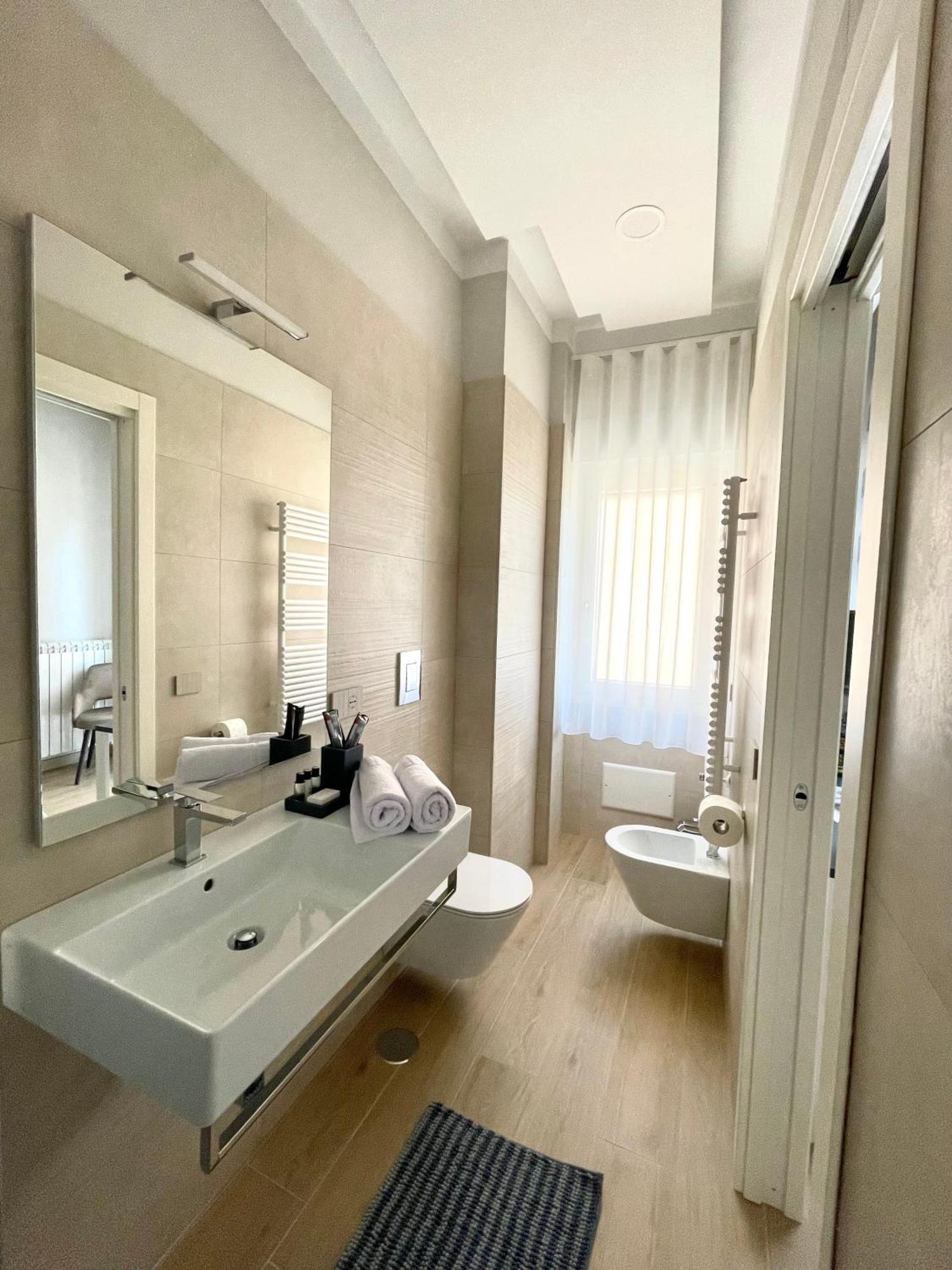 Colombo Suite Cassino Eksteriør bilde